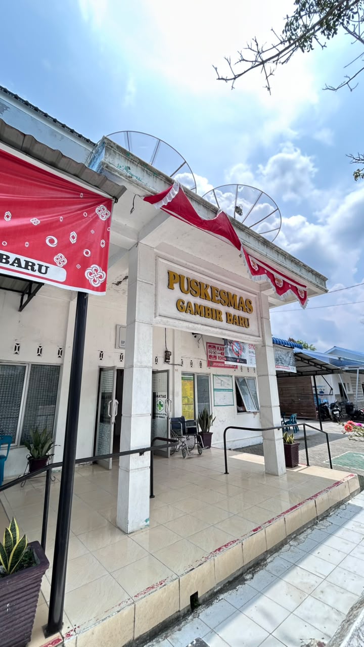 Website Resmi Puskesmas Gambir Baru